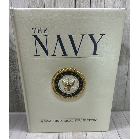 Vtg 2000 The Navy Naval Historical Foundation Padded Hardcover Historical Book - Picture 1 of 9